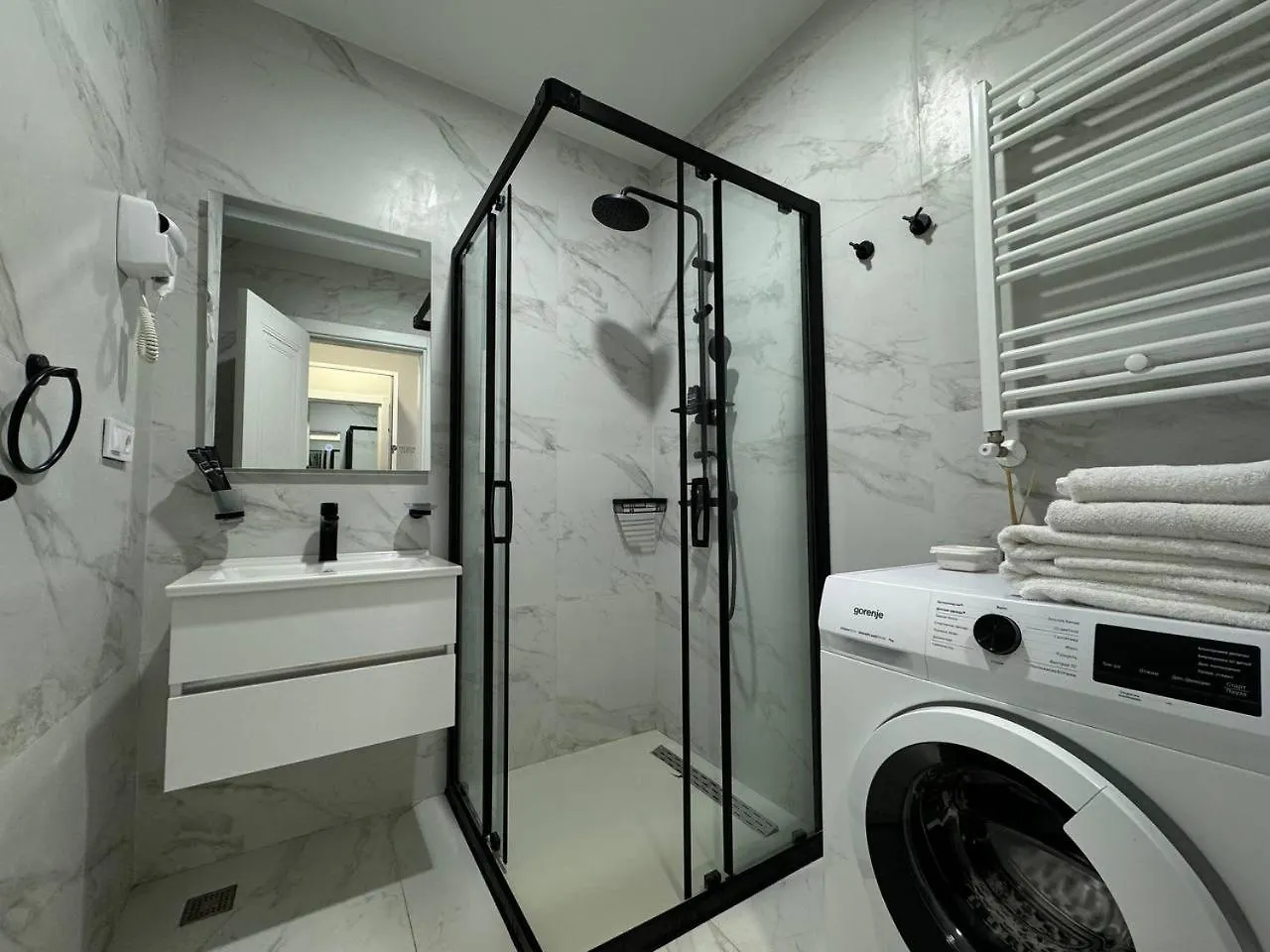 Dandy Apartments, Comfort Class Units By The Sea Batoumi 0*,